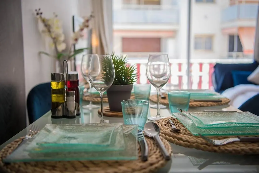 4 Couchages Climatise Direct Plage Wifi Parking Antibes Apartment